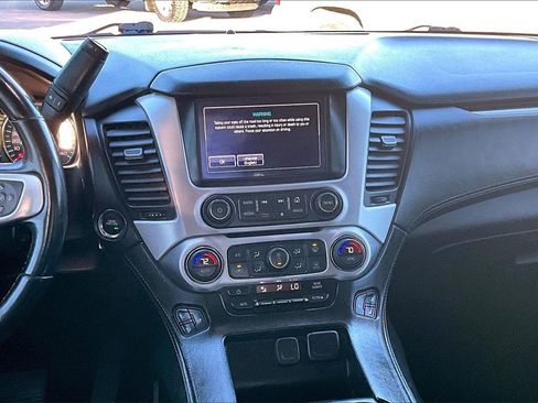 Used 2019 GMC Yukon XL SLT image 6