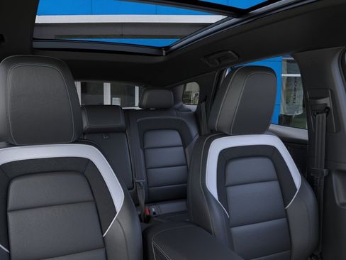 New 2026 Chevrolet Blazer EV LT AWD/4WD image 24