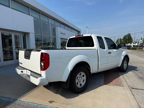 Used 2021 Nissan Frontier S RWD image 7