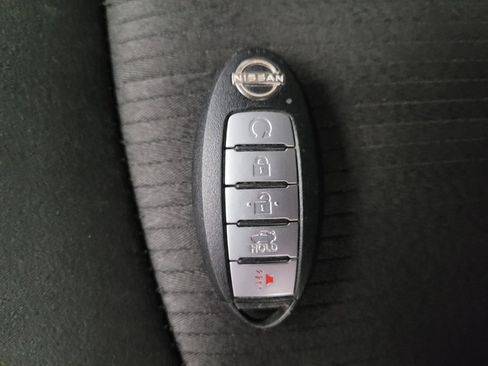 Used 2023 Nissan Altima 2.5 SV FWD image 32