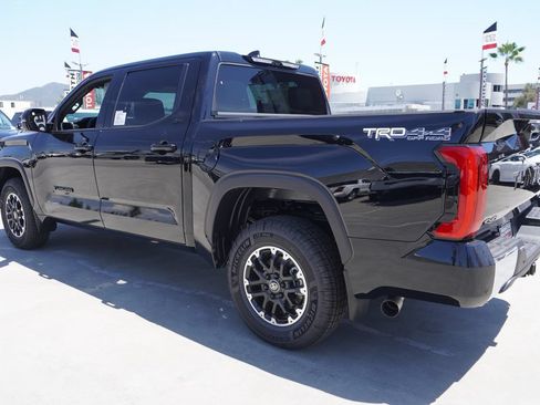 New 2026 Toyota Tundra SR5 AWD/4WD image 6
