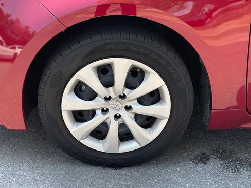 Used 2026 Toyota Corolla LE FWD image 32