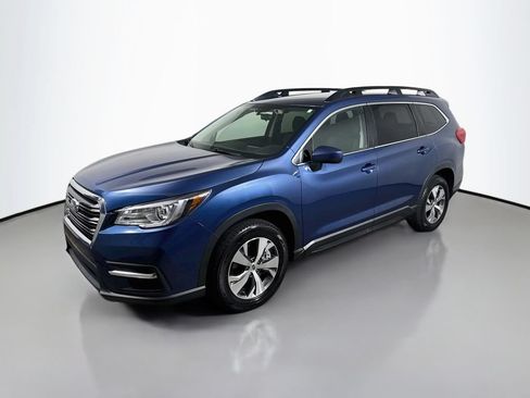 Used 2022 Subaru Ascent Premium AWD/4WD image 3
