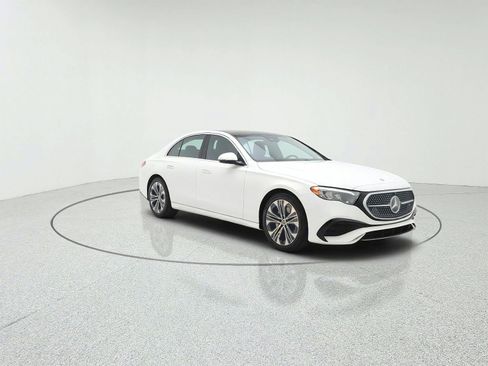 Certified 2024 Mercedes-Benz E 350 4MATIC Sedan image 3