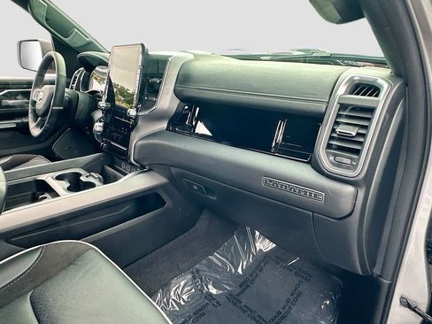 Used 2025 RAM 1500 Laramie w/ Night Edition AWD/4WD image 29