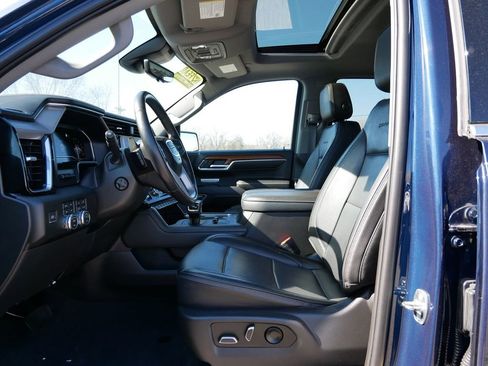 Used 2021 GMC Yukon Denali w/ LPO, Illumination Package image 15