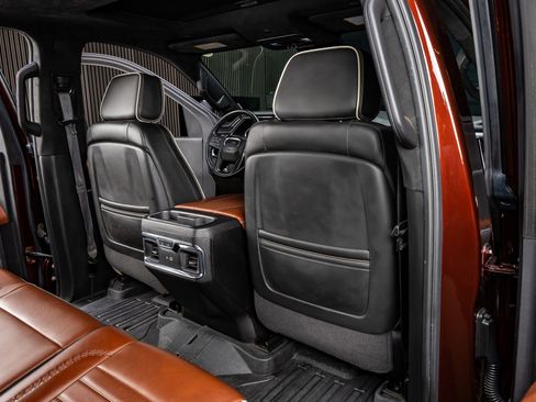 Used 2024 GMC Sierra 2500 Denali Ultimate w/ Max Trailering Package image 31