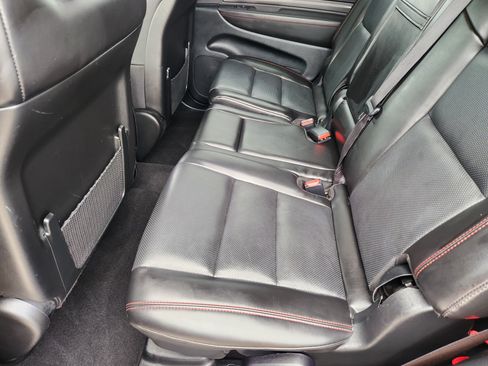 Used 2024 Dodge Durango GT RWD image 31