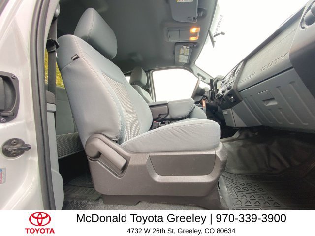Used 2015 Ford F250 XL w/ XL Appearance Package AWD/4WD image 22