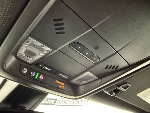 Used 2025 Chevrolet Blazer RS image 28