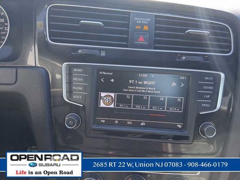 Used 2017 Volkswagen GTI Autobahn image 21