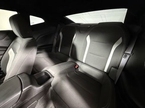 Used 2017 Chevrolet Camaro SS image 23