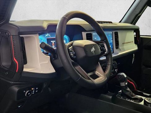 New 2026 Ford Bronco Heritage Edition AWD/4WD image 3