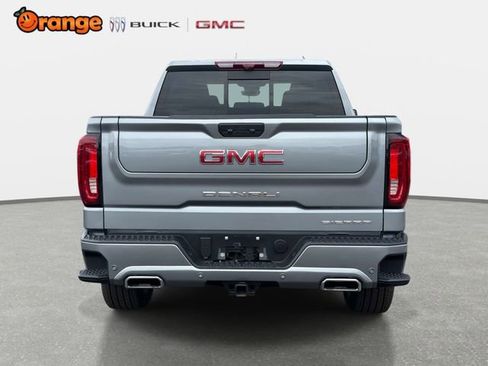 Used 2026 GMC Sierra 1500 Denali AWD/4WD image 4