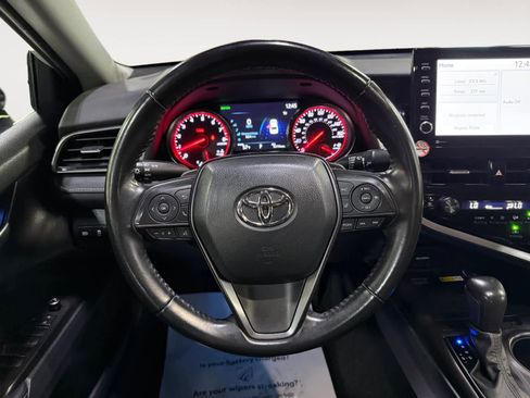 Used 2023 Toyota Camry XSE image 16