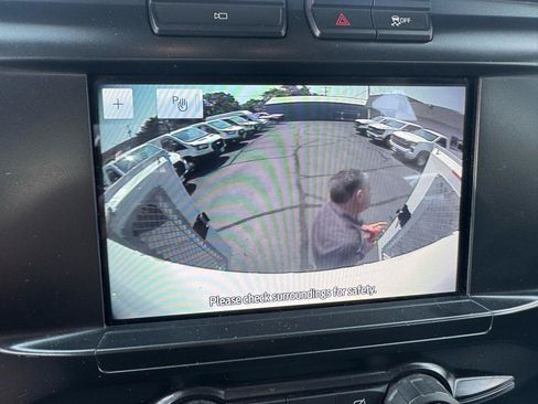 Used 2022 Ford F150 XL RWD image 40