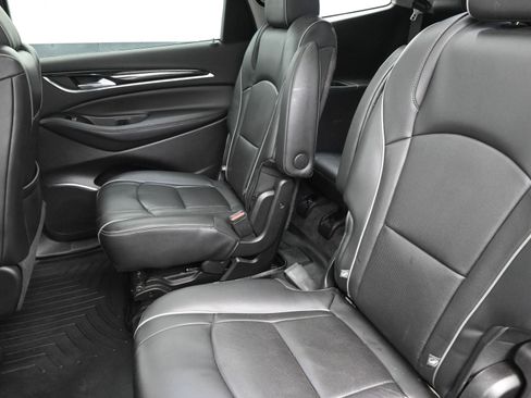 Used 2019 Buick Enclave Avenir w/ Avenir Technology Package image 22