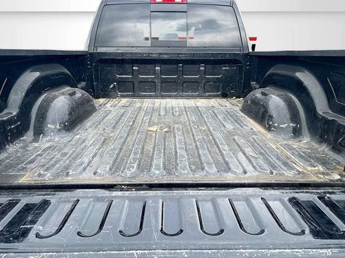 Used 2016 RAM 2500 Big Horn w/ Black Appearance Group AWD/4WD image 25