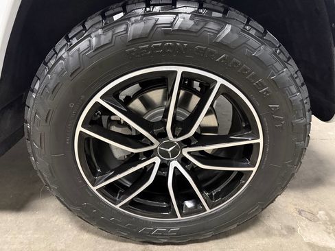 Used 2026 Mercedes-Benz G 550 image 9