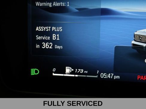 Used 2025 Mercedes-Benz G 63 AMG 4MATIC w/ AMG Offroad Package Pro image 9