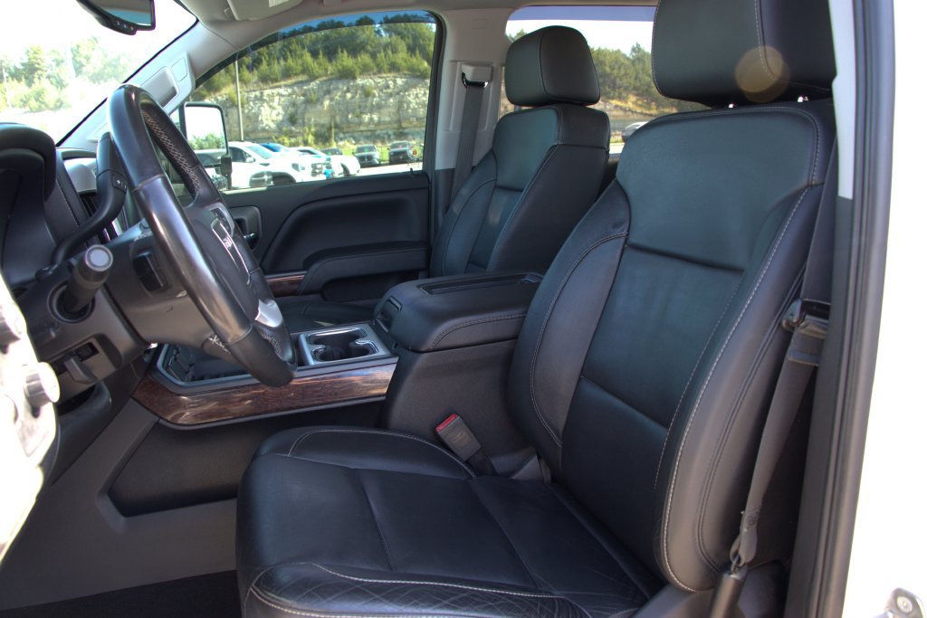 Used 2018 GMC Sierra 1500 SLT w/ Max Trailering Package AWD/4WD image 9