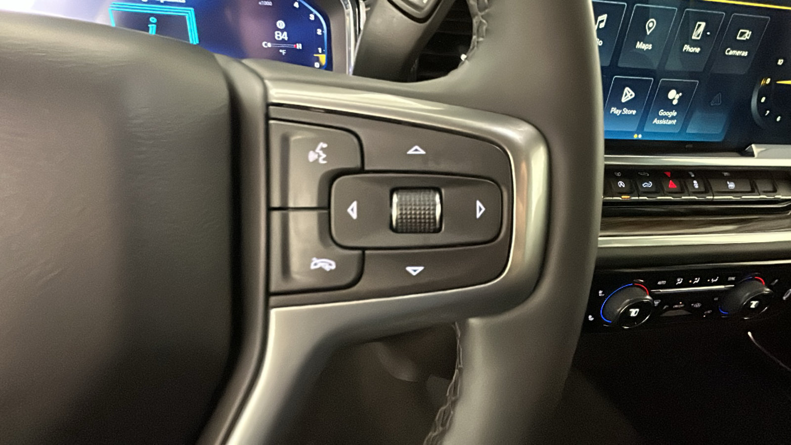 Used 2024 Chevrolet Silverado 1500 LT AWD/4WD image 20