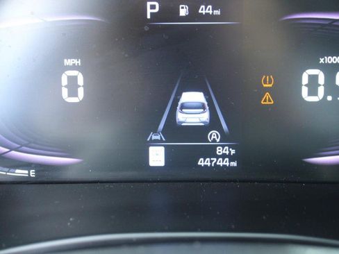Used 2023 Kia Soul LX w/ LX Technology Package image 19