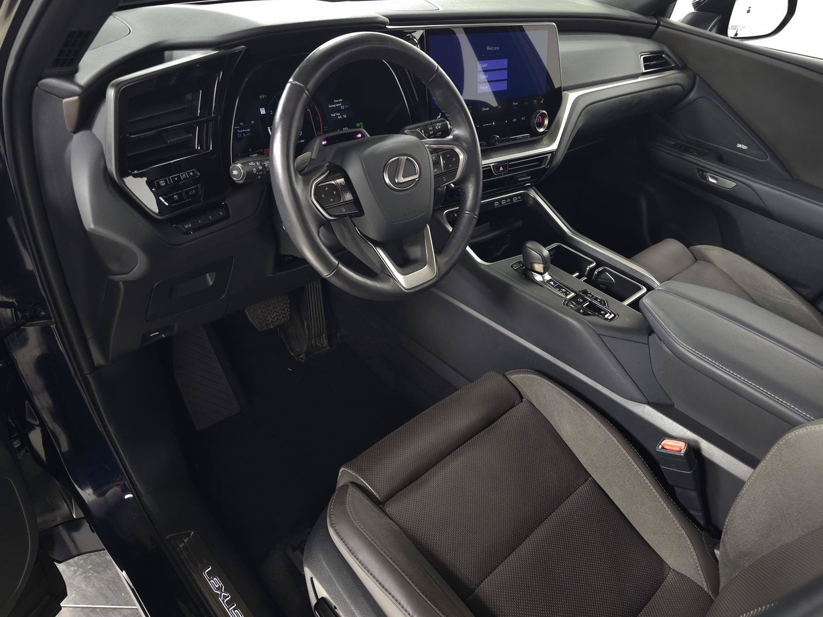 Certified 2025 Lexus TX 350 AWD w/ Technology Package image 19