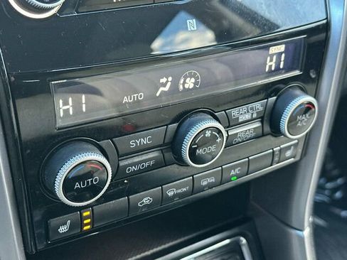 Used 2022 Subaru Ascent Limited w/ Technology Package image 26