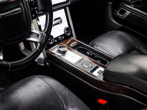 Used 2021 Land Rover Range Rover Westminster Edition image 16