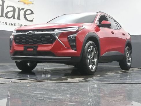 New 2026 Chevrolet Trax LT w/ Driver Confidence Package image 4