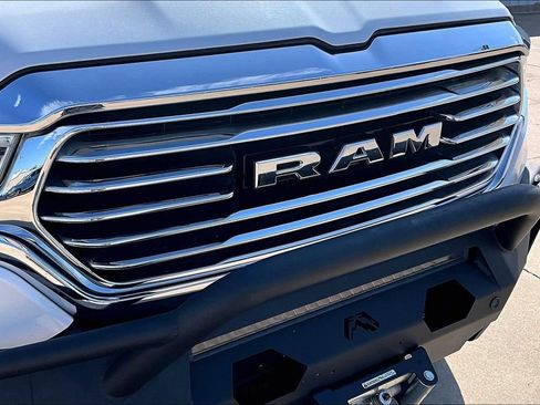 Used 2019 RAM 1500 Limited AWD/4WD image 35