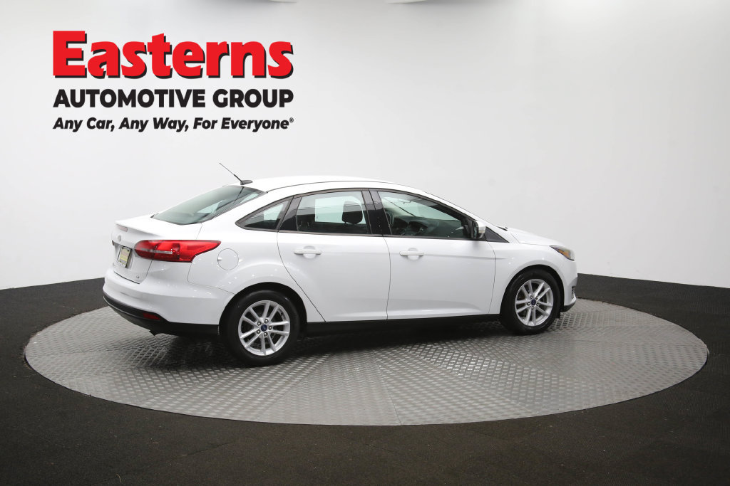 Used 2018 Ford Focus SE w/ Cold Weather Package FWD image 42