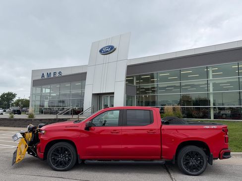 Used 2020 Chevrolet Silverado 1500 RST w/ Rally Edition AWD/4WD image 3