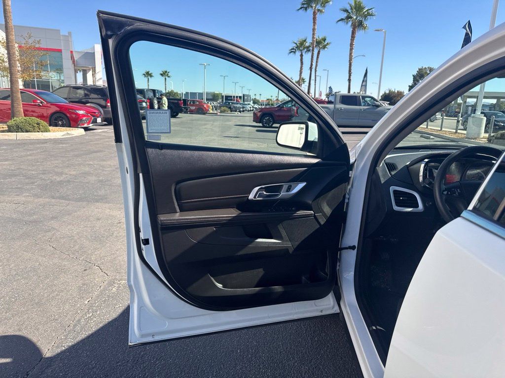 Used 2015 GMC Terrain SLE FWD image 13