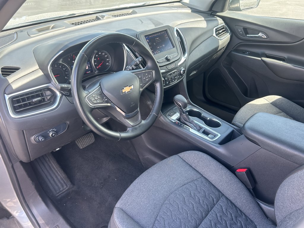 Used 2024 Chevrolet Equinox LT AWD/4WD image 24