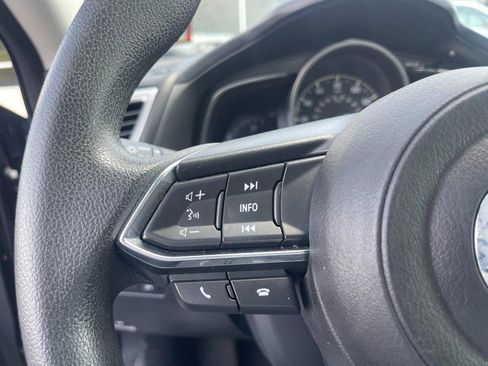 Used 2018 MAZDA MAZDA3 Sport FWD image 14