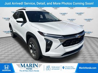 Used 2025 Chevrolet Trax LT FWD 360° Tour