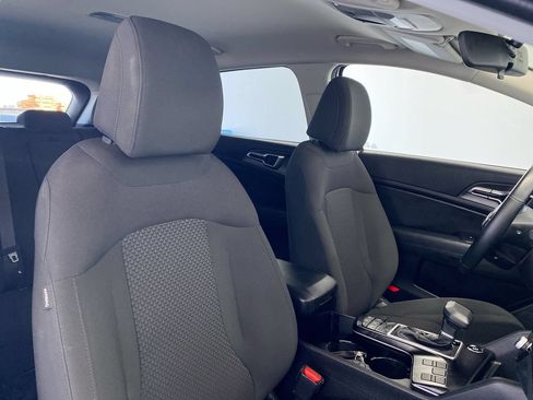 Certified 2026 Kia Sportage LX FWD image 30