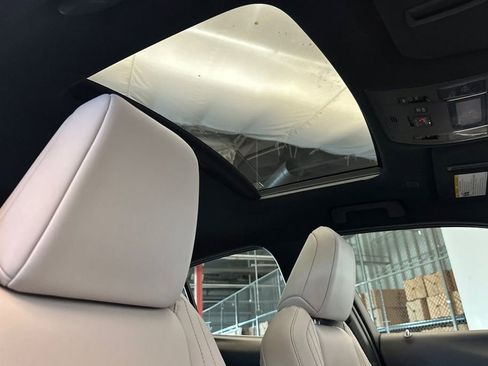 Certified 2023 Lexus UX 250h FWD w/ Accessory Package (Z1) image 17