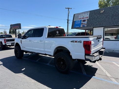Used 2022 Ford F250 Lariat w/ Lariat Ultimate Package AWD/4WD image 3
