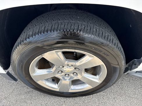 Used 2017 Chevrolet Tahoe LT RWD image 12