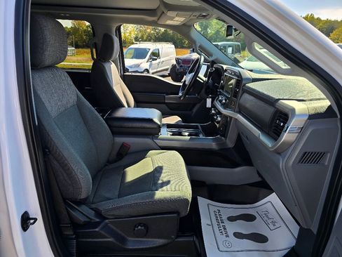 Used 2022 Ford F150 XLT w/ Equipment Group 301A Mid image 13