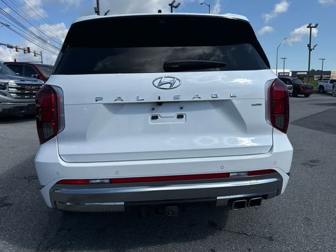 Used 2024 Hyundai Palisade Calligraphy AWD/4WD image 7
