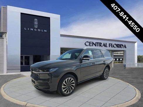 New 2026 Lincoln Navigator Black Label AWD/4WD image 8