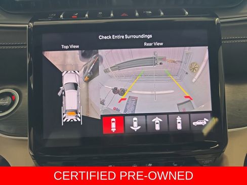 Used 2025 Jeep Grand Cherokee L Limited w/ Luxury Tech Group II AWD/4WD image 25