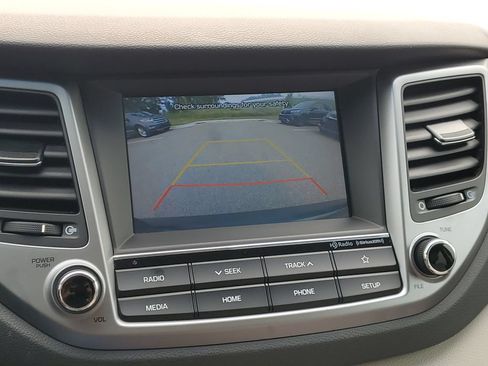 Used 2018 Hyundai Tucson Sport w/ Cargo Package AWD/4WD image 22