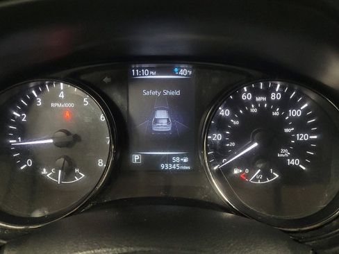 Used 2017 Nissan Rogue S image 23