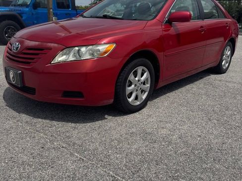 Used 2009 Toyota Camry LE image 3