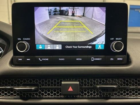 Certified 2025 Honda HR-V Sport image 31